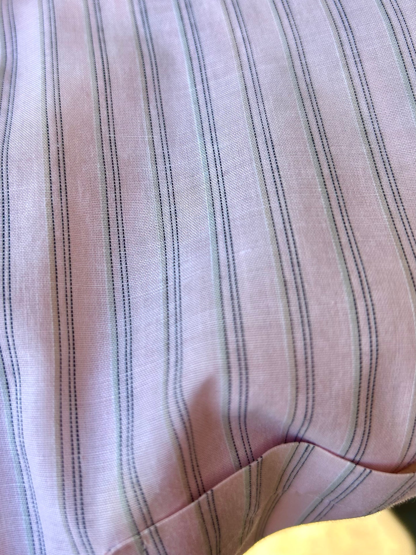 Half Sleeve Striped Shirt | M