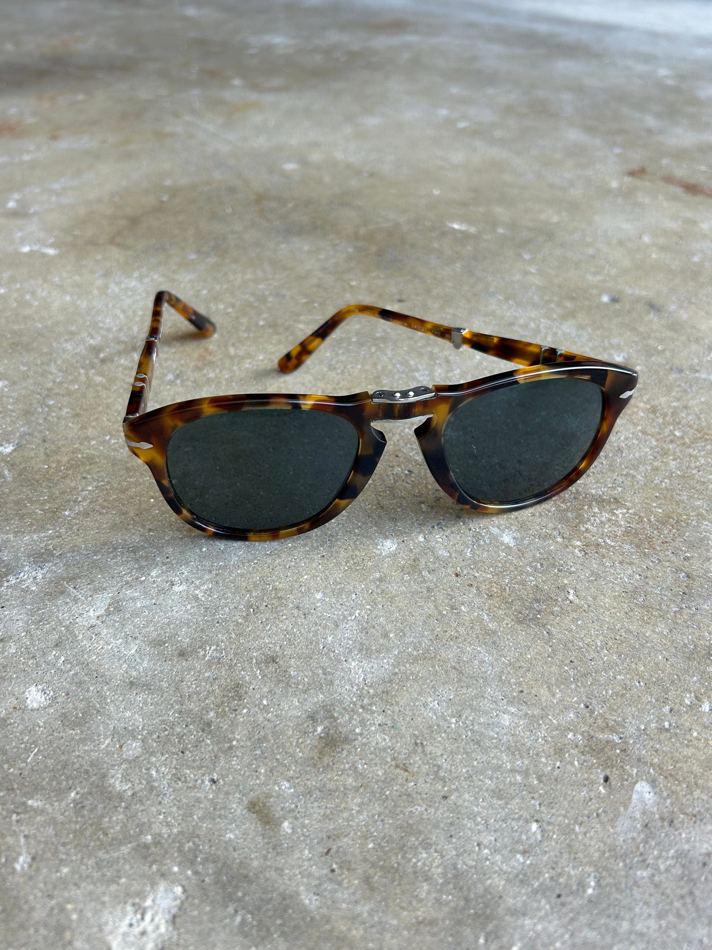 Folding Tortoise Shell Sunglasses
